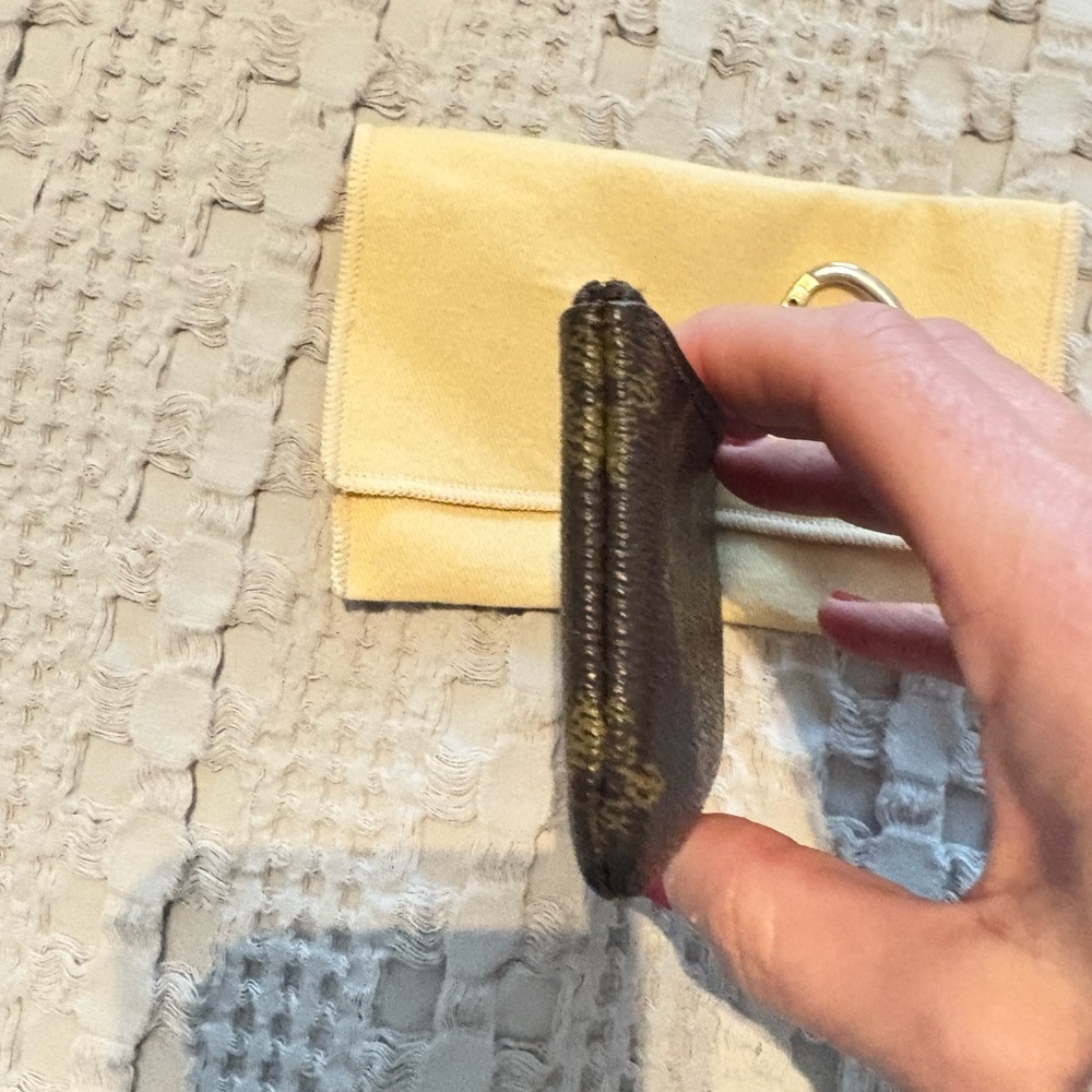 Louis Vuitton Monogram Key Card Pouch Holder - Picture 3 of 6